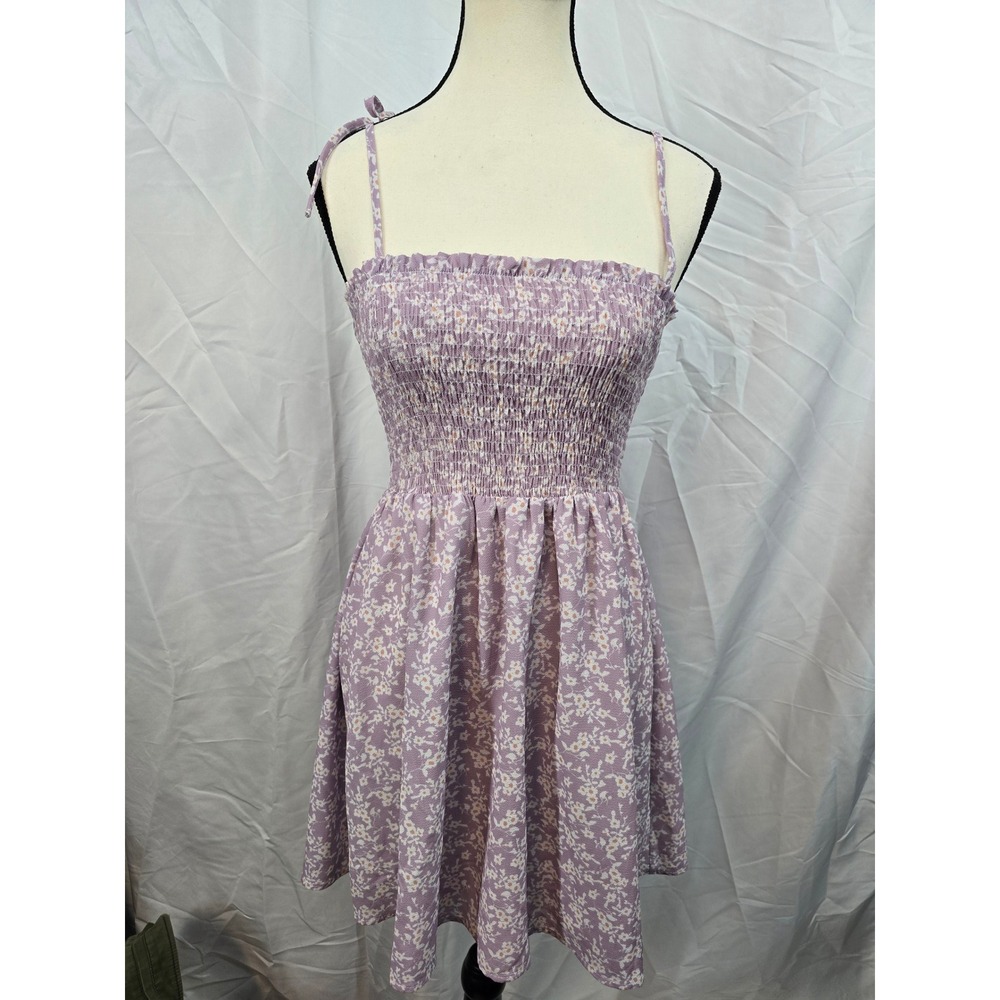 Windsor Lilac Purple Floral Smocked Mini Dress Tie Strap Small Medium